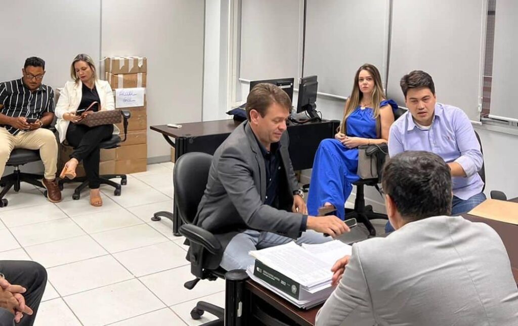Welton Lemos e Igor Franco assumem cadeira na Câmara Municipal de Goiânia