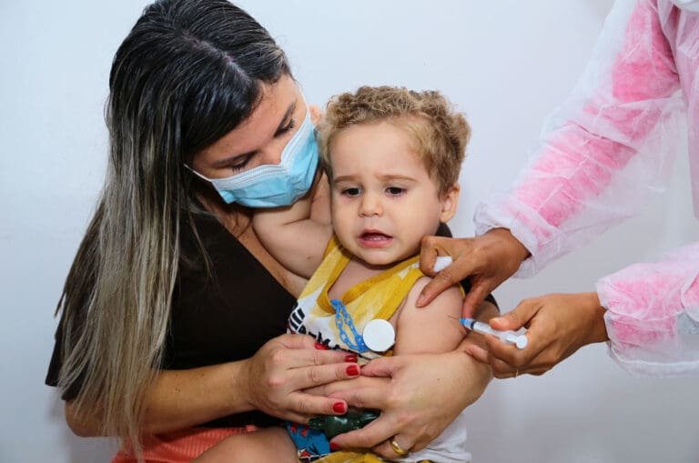 “Xepa” da vacinação: Aparecida disponibiliza lista de espera para crianças de até 3 anos