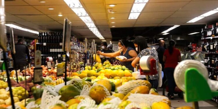 Inflação fecha o ano de 2022 em 5,90% e afeta preço dos alimentos