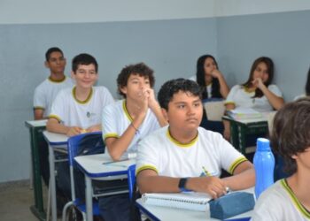 Aulas na rede estadual de Goiás começam nesta quarta-feira (18)