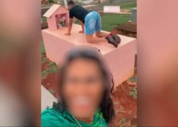 Dupla é presa por violação de sepultura após dançar sobre túmulo de criança, em Goiás