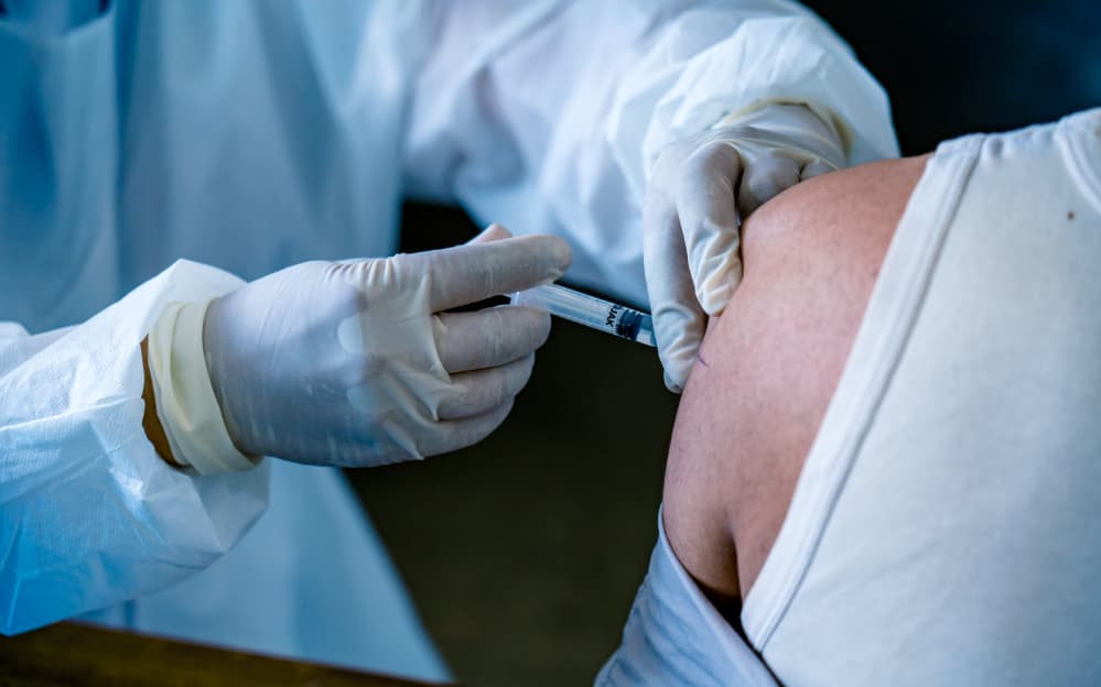 Covid-19: vacinação bivalente em Goiás começa na próxima segunda (27)