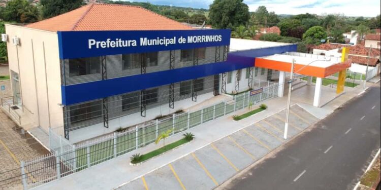 Concurso da Prefeitura de Morrinhos tem 1,3 mil vagas e salários de até R$ 7 mil