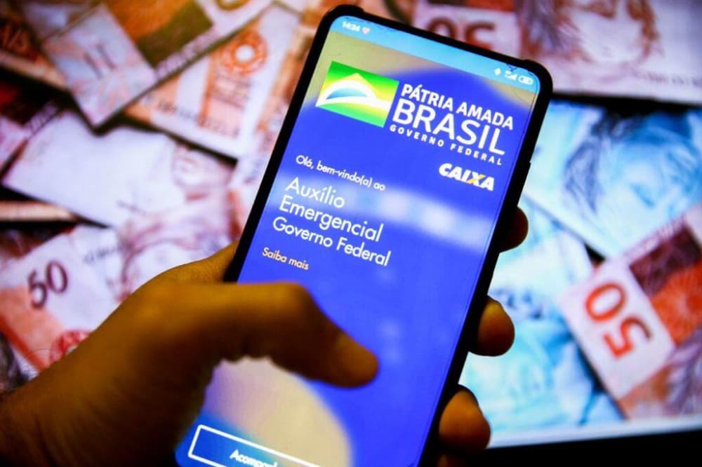 PF apura fraudes no Auxílio Emergencial e cumpre mandados em Goiás e mais 11 estados