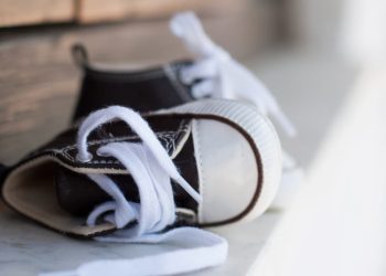 Goiás recebe campanha para doação de calçados para crianças; veja como ajudar