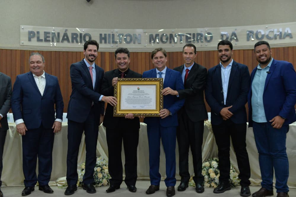 Bruno Peixoto recebe título de cidadão Trindadense