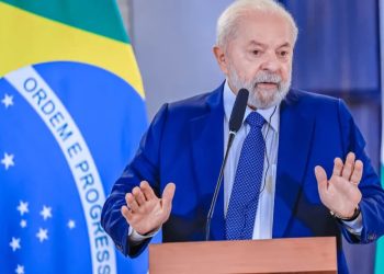Lula passa por cirurgia no quadril para corrigir artrose; saiba os riscos