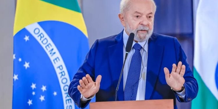 Lula passa por cirurgia no quadril para corrigir artrose; saiba os riscos