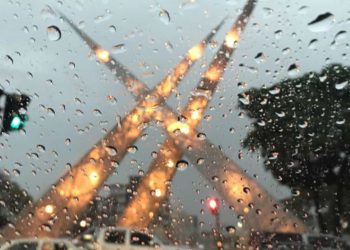Apesar das altas temperaturas, pancadas de chuva devem atingir Goiás nesta semana