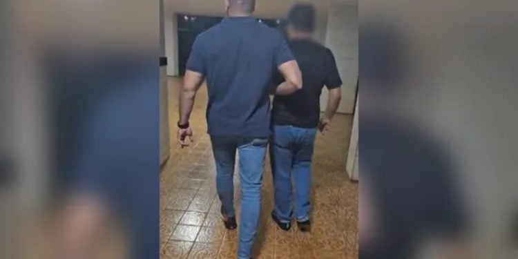 Homem é preso após se passar por militar da FAB para aplicar golpes em mulheres
