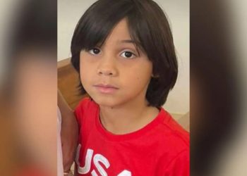 Menino de 8 anos morre após ser atingido por trave de gol durante treino, em Goiás