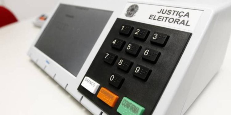 TSE disponibiliza código-fonte de urna eletrônica para as eleições de 2024