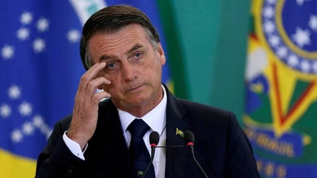 TSE inicia julgamento de três novas ações contra Bolsonaro