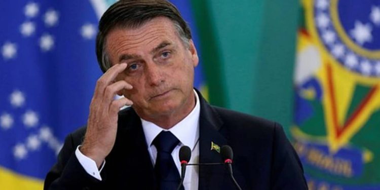 TSE inicia julgamento de três novas ações contra Bolsonaro