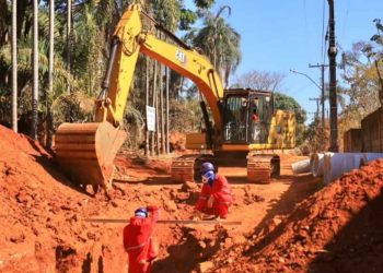 Trânsito no Jardim Goiás é interditado para obras de drenagem; veja desvios