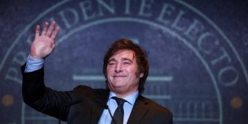 Com pauta ultraliberal, Javier Milei é eleito presidente da Argentina