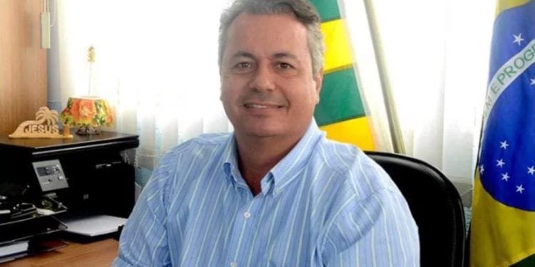 MPGO apura se prefeito de Iporá teve 'rede de apoio' enquanto estava foragido