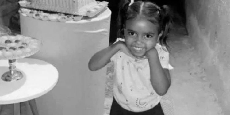 Corpo de menina de 4 anos desaparecida no RJ é encontrado em saco de ração