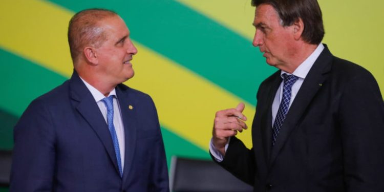 “Do Baixo Clero ao Planalto", ex-ministro Lorenzoni lança livro sobre Bolsonaro
