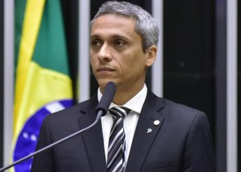 Deputado Gustavo Gayer deve disputar as eleições para a prefeitura de Goiânia