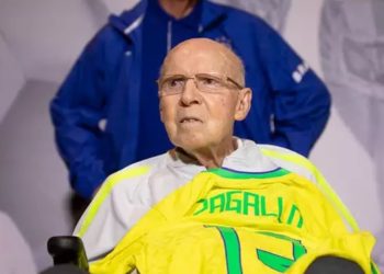 Morre Zagallo, ex-jogador e tetracampeão pelo Brasil, aos 92 anos