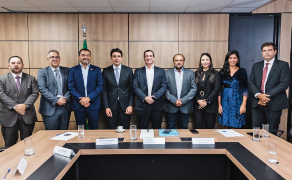 Governador do Tocantins reúne-se com ministro de Porto e Aeroportos