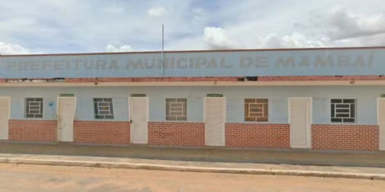 Prefeitura em Goiás abre concurso público com mais de 100 vagas; veja cargos