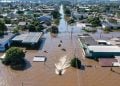 Governo anuncia Pix de R$ 5,1 mil para famílias afetadas pelas enchentes no RS