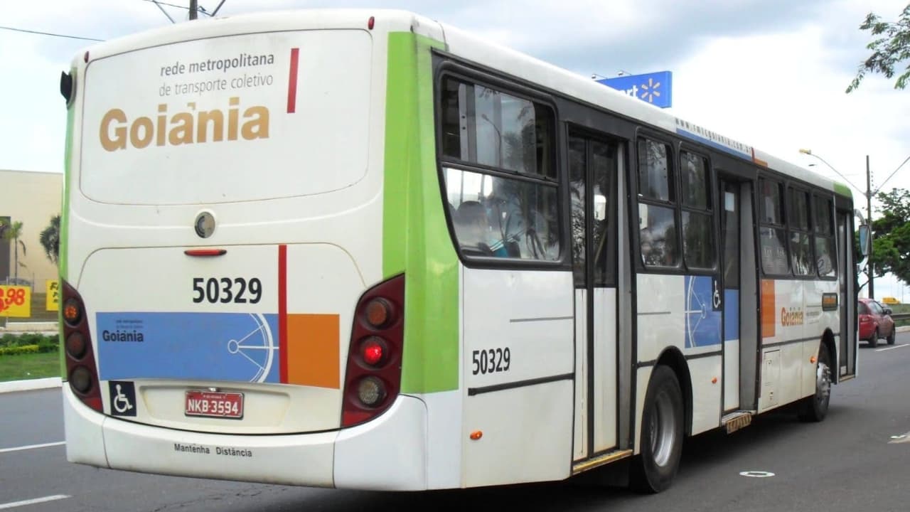 Obras na Avenida 85, em Goiânia, alteram trajeto de 11 linhas de ônibus