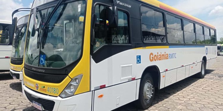 Motoristas de ônibus devem entrar em greve nesta semana na Grande Goiânia