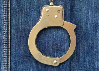 Fisiculturista acusado de matar mulher muda versão e alega ter empurrado a vítima