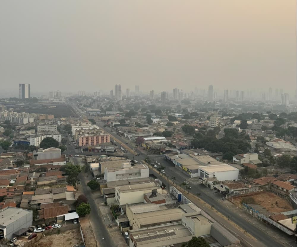 nuvem de fumaça em Goiânia