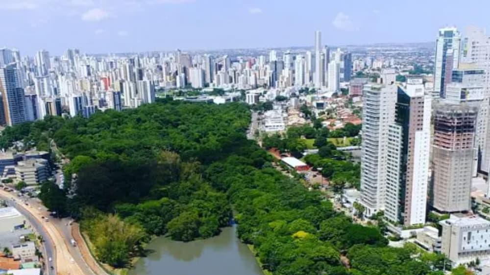 Frente fria alivia onda de calor e derruba temperatura em Goiás