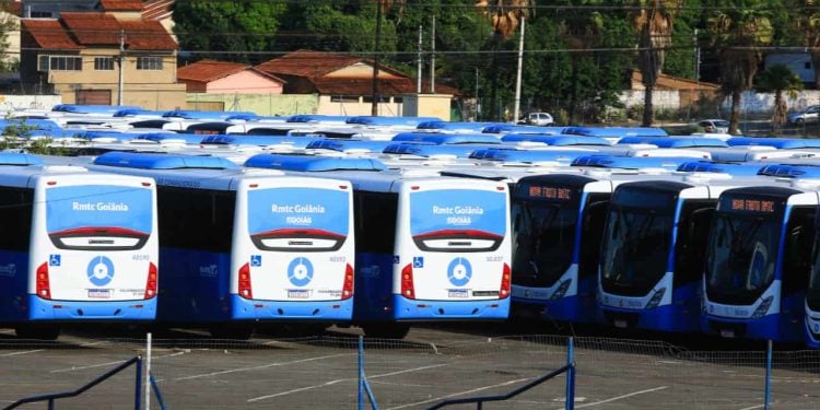 Região Metropolitana de Goiânia conta com 132 novos ônibus do transporte coletivo