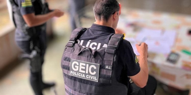 Polícia Civil desarticula grupo especializado no no golpe do novo número, em Goiânia