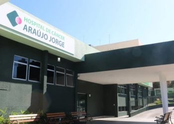 Hospital Araújo Jorge suspende consulta de pacientes com câncer devido dívida de R$ 55 mi da Prefeitura de Goiânia