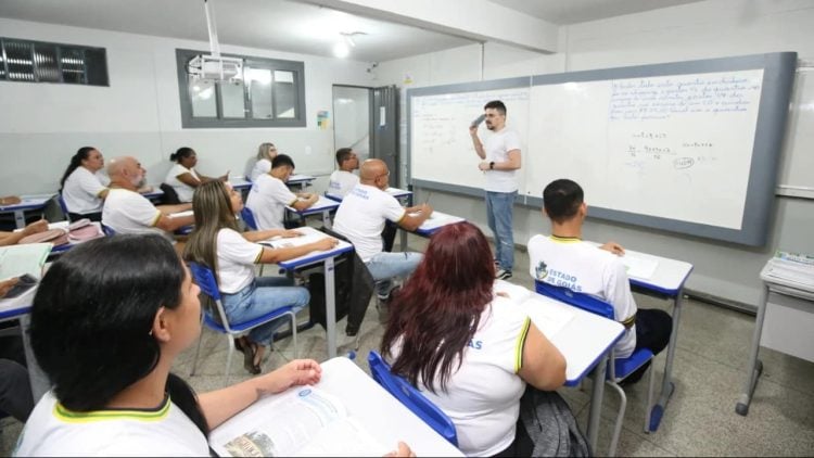 Inscrições abertas para processo seletivo de professores temporários em Goiás