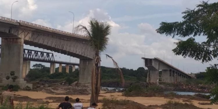 Sobe para 11 o número de mortos em queda de ponte entre TO e MA