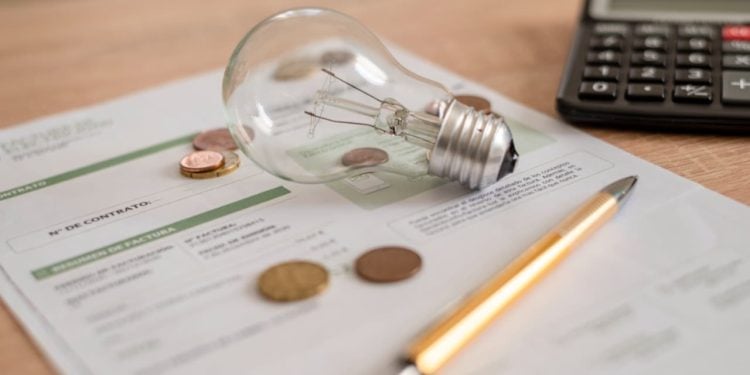 Dezembro tem bandeira tarifária verde e conta de luz fica mais barata