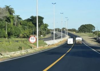 Rodovias goianas terão restrição no tráfego de caminhões durante o Natal