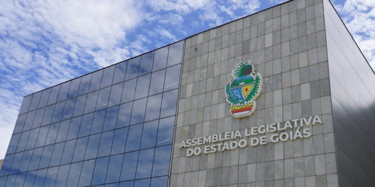 Assembleia Legislativa de Goiás anuncia concurso com 101 vagas