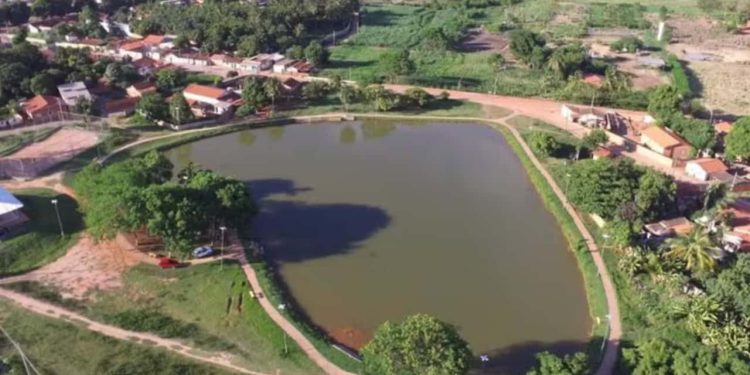 Cidade em Goiás abre concurso com quase 700 vagas e salários de até R$ 5 mil