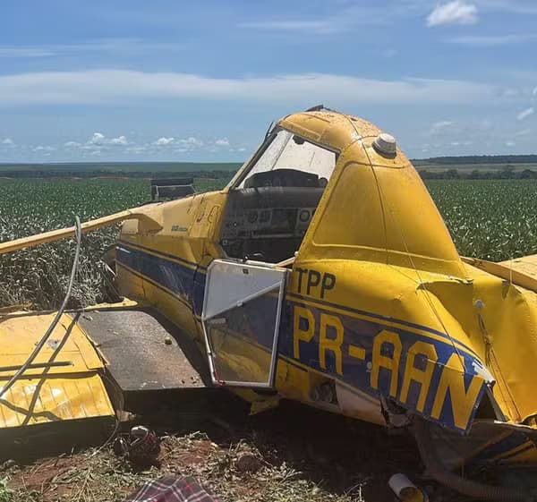 Aeronave agrícola que caiu em Canarana