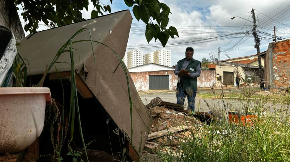 Fiscalização de descarte irregular de entulho