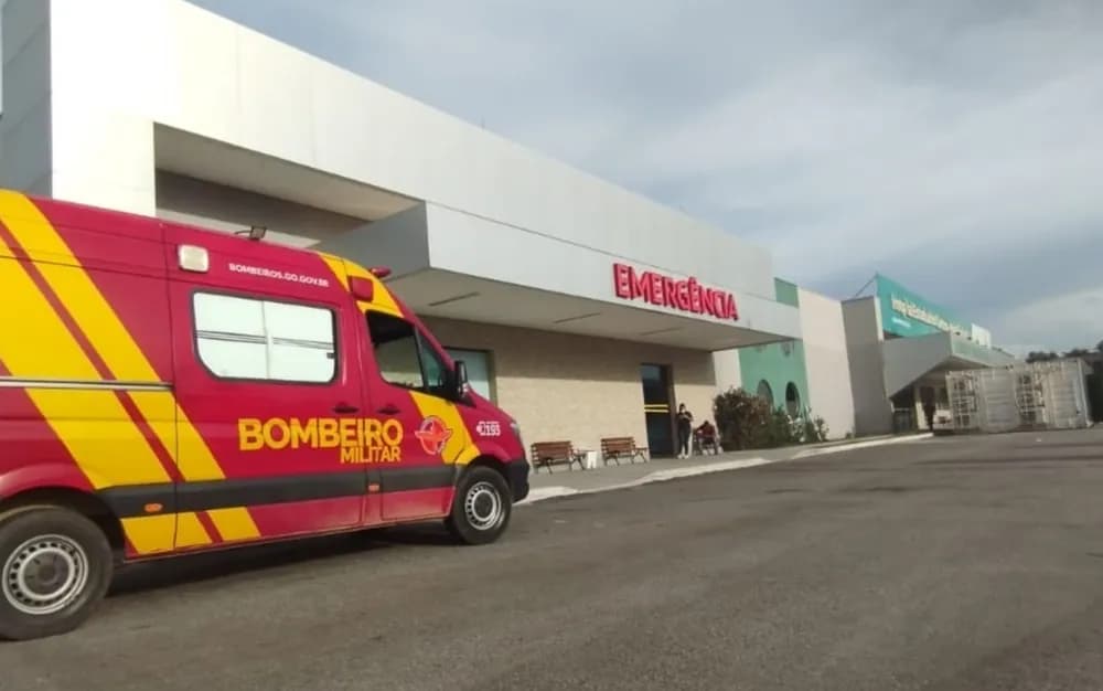 Viatura do Corpo de Bombeiros no HCN