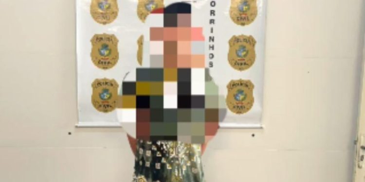 Pai é preso suspeito de quebrar dedo da filha após ela queimar sopa, em Morrinhos