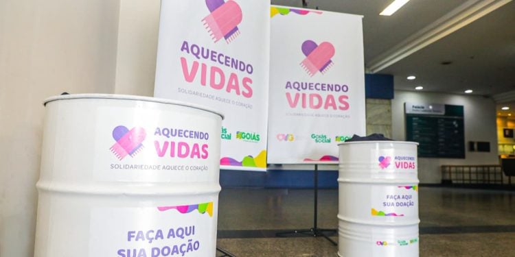 Campanha 'Aquecendo Vidas' arrecada agasalhos e cobertores em Goiânia; veja como doar