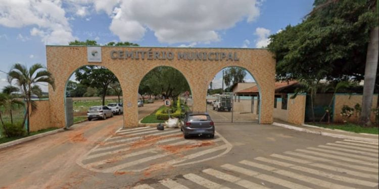 Cemitério em Goiás anuncia exumação de mais de 400 túmulos para novos sepultamentos