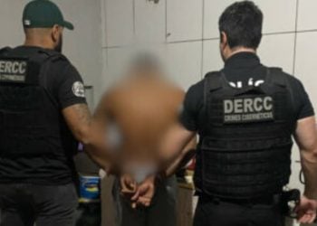 Homem é preso por armazenar arquivos de pornografia infantil, em Goiás