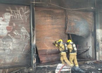 Incêndio atinge estrutura do Ginásio de Esportes de Campinas, em Goiânia